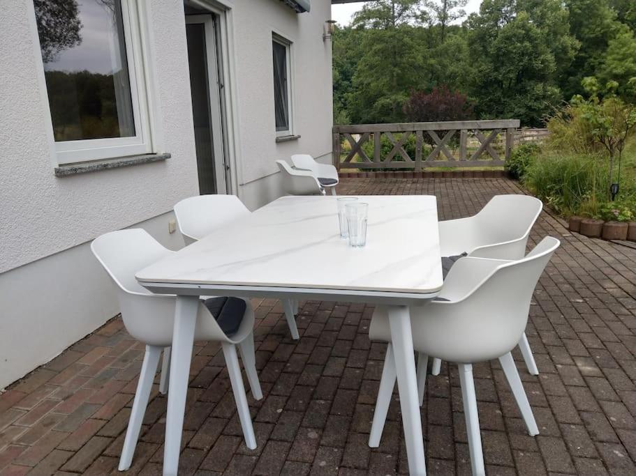 Wald-Apartment Limabach - Oberfrohna المظهر الخارجي الصورة