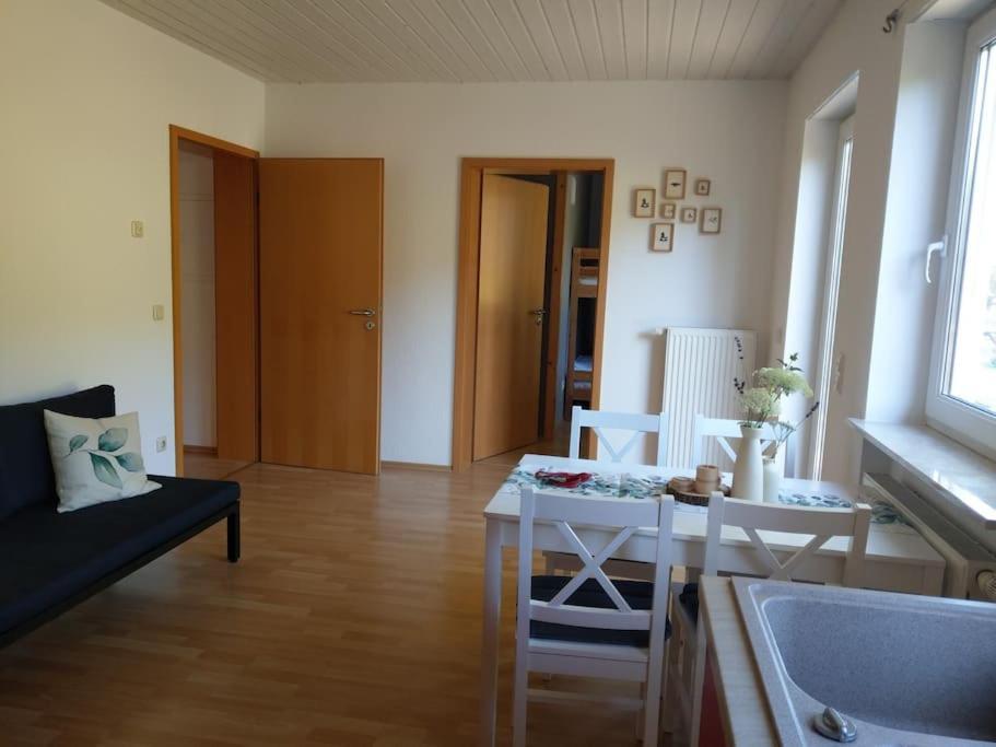 Wald-Apartment Limabach - Oberfrohna المظهر الخارجي الصورة